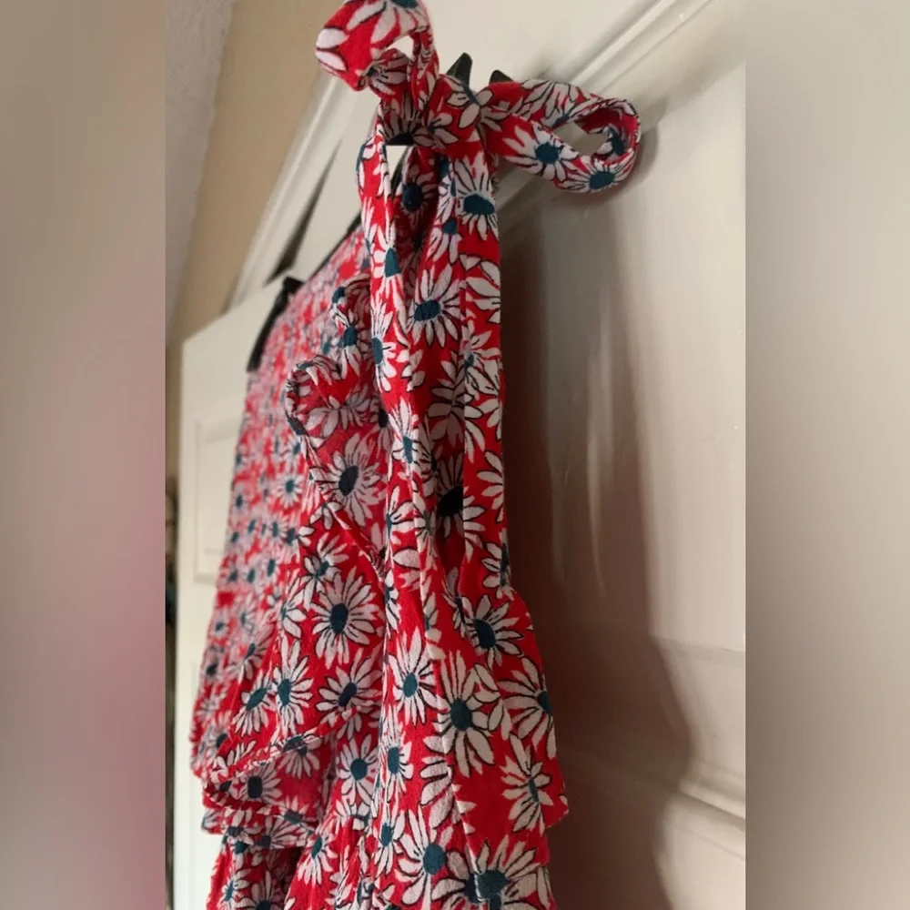 Zara Trafaluc Collection Red Daisy Print Skort